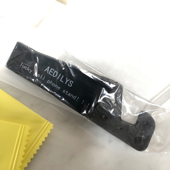 Aedilys Space Airbag Protection Case iPhone 12 Pro Max Clear Screen Protectors - Picture 10 of 10